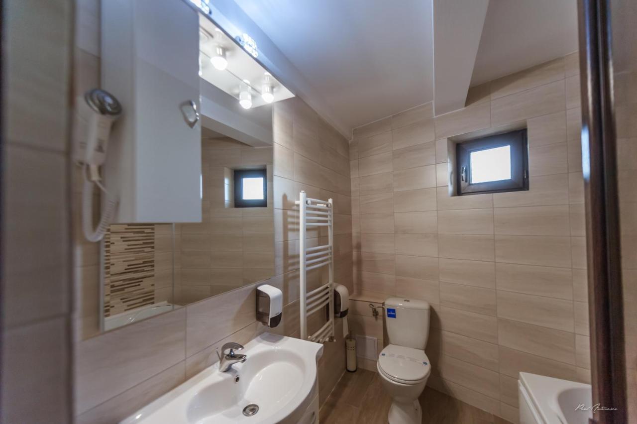 Dany Luxury Apartments Питешти Экстерьер фото