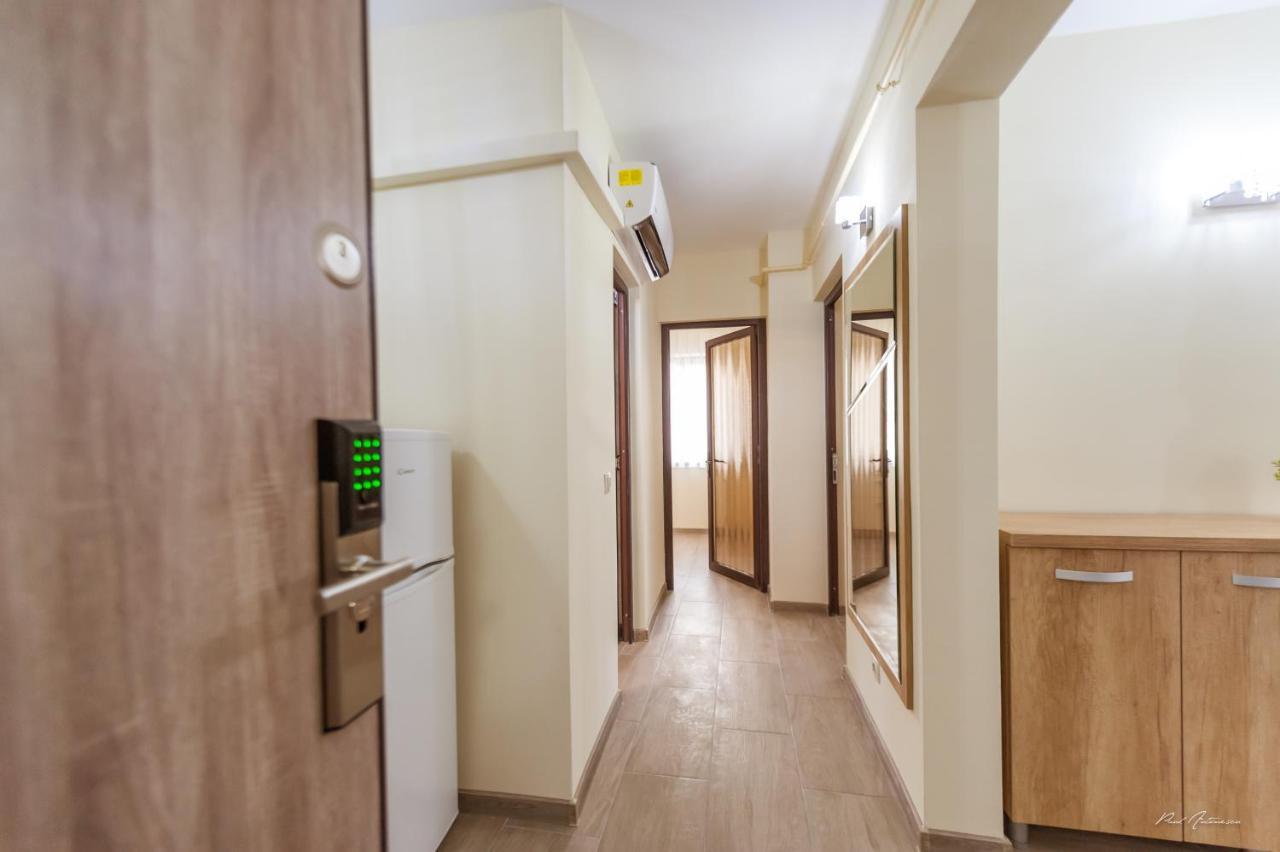 Dany Luxury Apartments Питешти Экстерьер фото