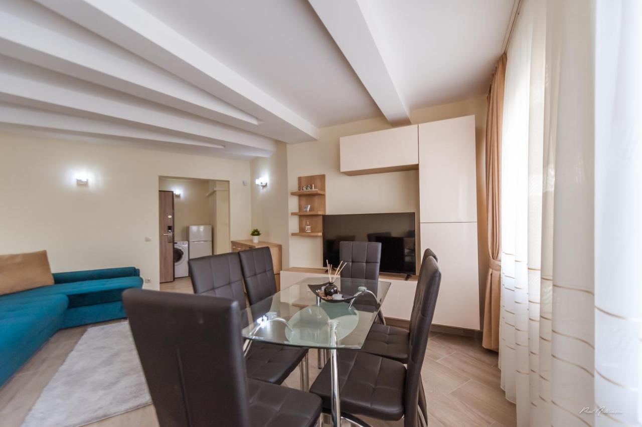 Dany Luxury Apartments Питешти Экстерьер фото